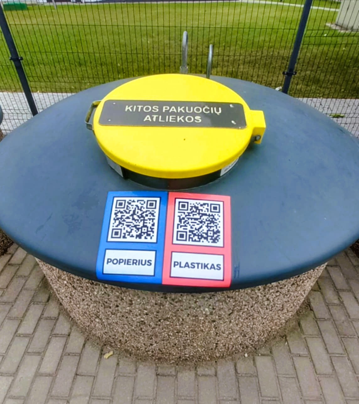 ATLIEKŲ RŪŠIAVIMAS -QR KODAI