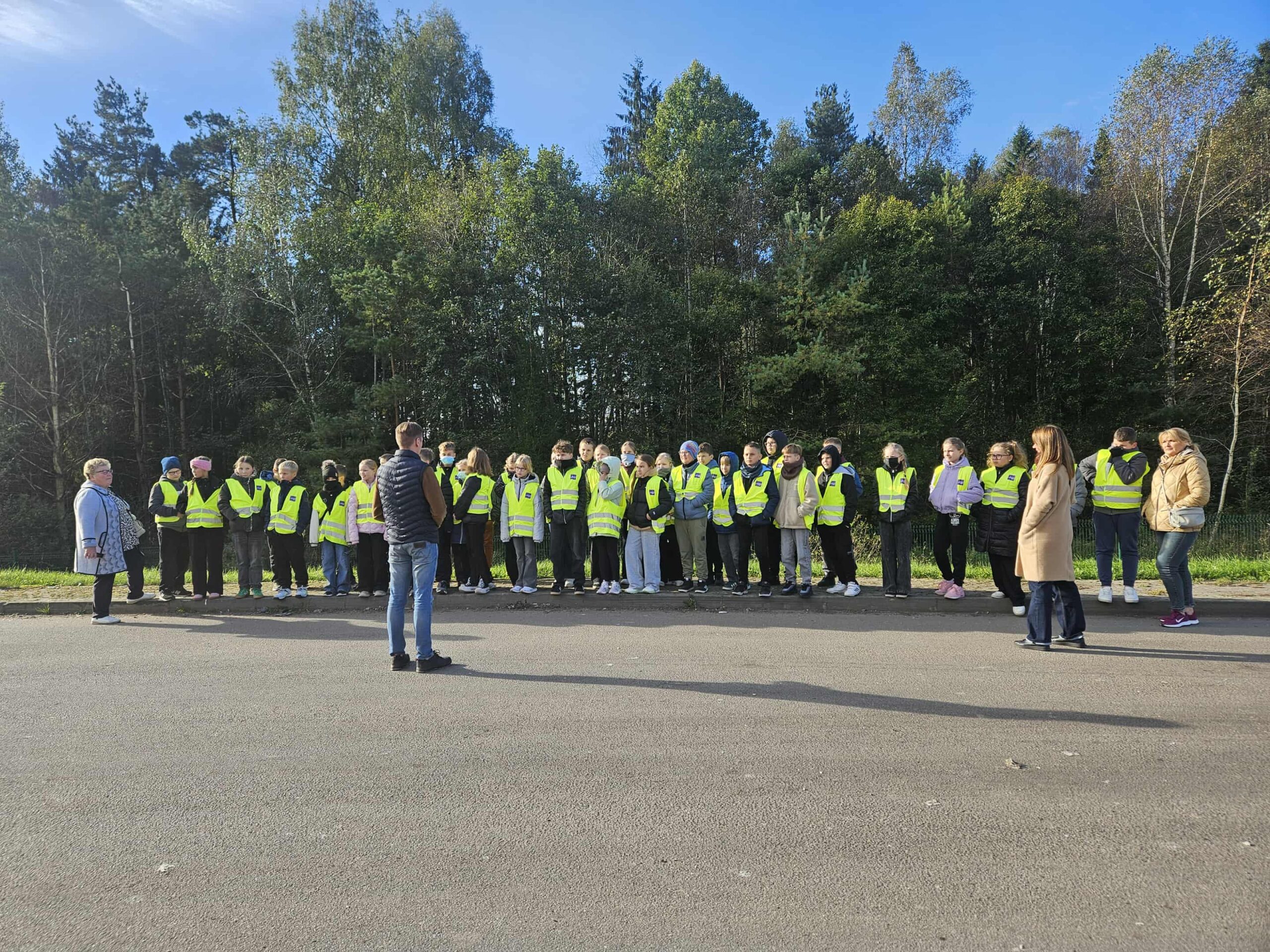 Plungės „Ryto“ progimnazijos ketvirtokai lankėsi Jėrubaičių sąvartyne